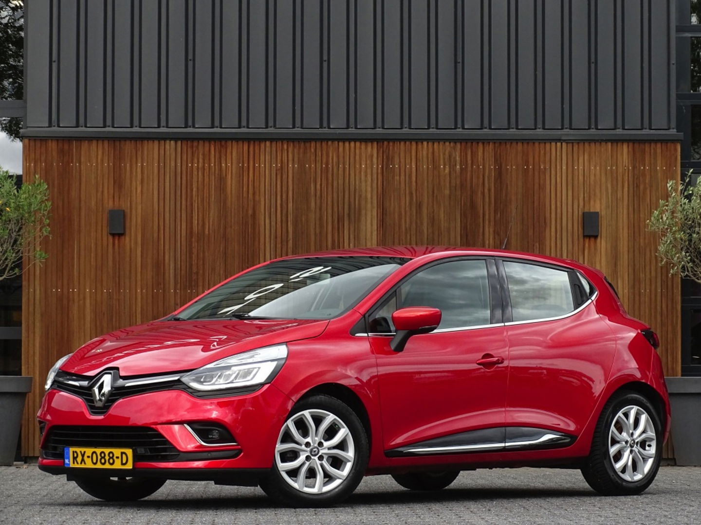 Renault Clio 0.9 TCe 90PK / GT-Line / R-Link / 2018 / LED / *NAP*