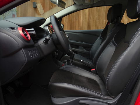Renault Clio 0.9 TCe 90PK / GT-Line / R-Link / 2018 / LED / *NAP*