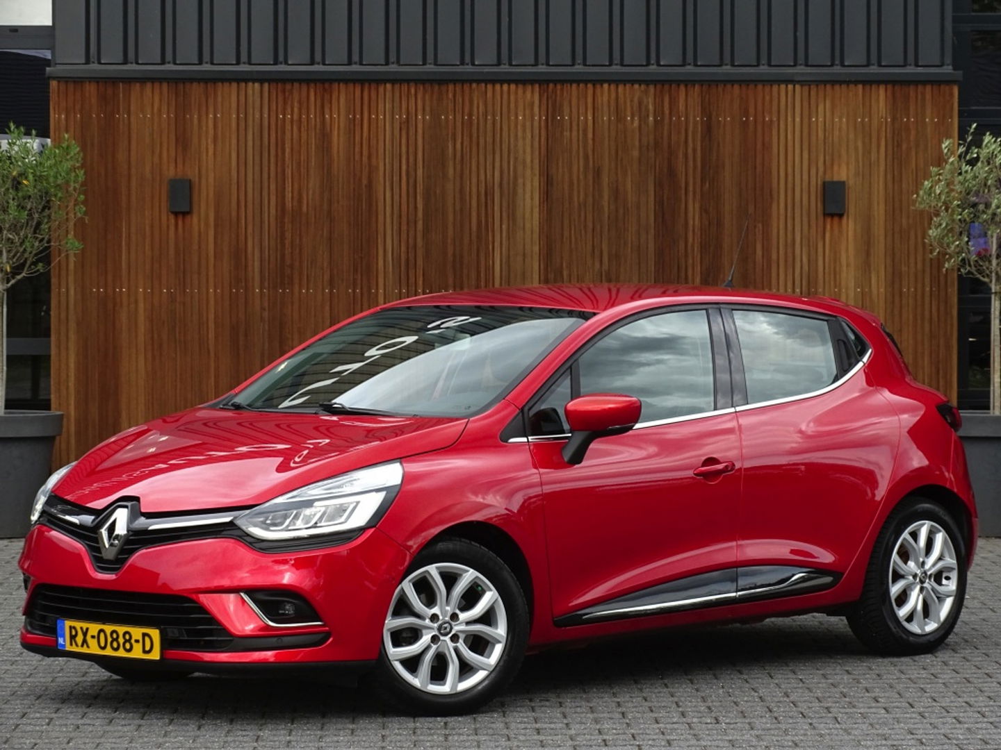 Renault Clio 0.9 TCe 90PK / GT-Line / R-Link / 2018 / LED / *NAP*