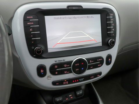 Kia Soul EV Executive-Plus-Line (INCL-BTW) Aut  *PANO | NAPPA-LEATHER | LED-LIGHTS | NAVI-FULLMAP |  CAMERA | KEYLESS | ECC | PDC | CRUISE | DAB | DIGI-COCKPIT | COMFORT-SEATS | 16"ALU*