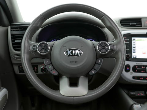 Kia Soul EV Executive-Plus-Line (INCL-BTW) Aut  *PANO | NAPPA-LEATHER | LED-LIGHTS | NAVI-FULLMAP |  CAMERA | KEYLESS | ECC | PDC | CRUISE | DAB | DIGI-COCKPIT | COMFORT-SEATS | 16"ALU*