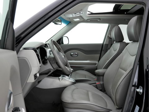 Kia Soul EV Executive-Plus-Line (INCL-BTW) Aut  *PANO | NAPPA-LEATHER | LED-LIGHTS | NAVI-FULLMAP |  CAMERA | KEYLESS | ECC | PDC | CRUISE | DAB | DIGI-COCKPIT | COMFORT-SEATS | 16"ALU*