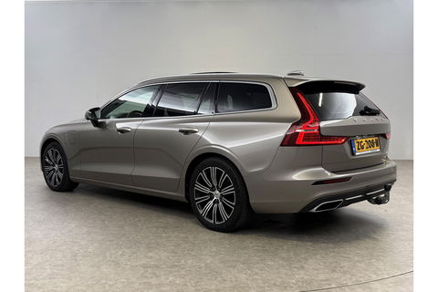 Volvo V60 2.0 T8 Twin Engine AWD Inscription 304PK Pano Harman/Kardon Trekhaak Memory Head-up LED Virtual Stoelverwarming/Stoelventilatie Cruise Carplay Camera Navi 18"LMV