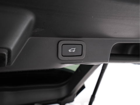 Land Rover Range Rover Sport 3.0 TDV6 HSE Dynamic Aut. *PANO | OXFORD-FULL-LEATHER | BI-XENON | NAVI-FULLMAP | MERIDIAN-AUDIO | CAMERA | AIR-SUSPENSION | MEMORY-PACK | KEYLESS | HEATED/COOLED-COMFORT-SEATS | TOWBAR | 21''ALU*