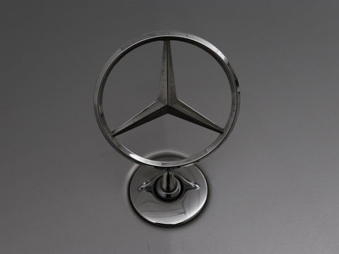 Mercedes-Benz C-Klasse 180 Business Solution AMG | Stoelverwarming | 360 Camera | Trekhaak | Digital Cockpit | Leder/Alcantara | Full LED | Navigatie | Park Assist