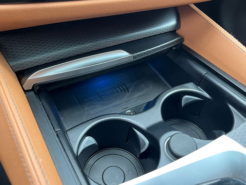 BMW 5 Serie Touring 530e xDrive High Exe M-Sport|Pano|Camera|Leder|Ambient Light|Carplay|Navi|292PK