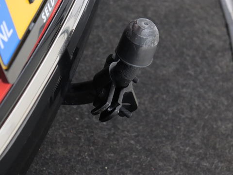 Renault Clio 0.9 TCe Limited | Trekhaak | Navigatie | Bluetooth | Cruise control | Parkeerhulp | LED | Airco | DAB