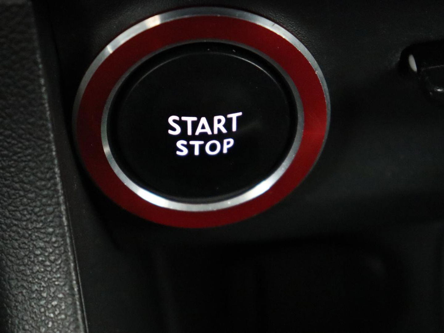 Renault Clio 0.9 TCe Limited | Trekhaak | Navigatie | Bluetooth | Cruise control | Parkeerhulp | LED | Airco | DAB