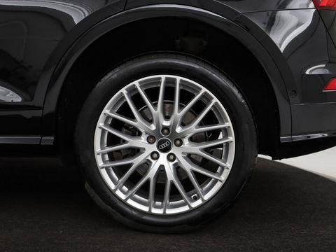 Audi Q5 2.0 TFSI quattro S Line | Stoelverwarming | Carplay | Half leder | Sportstoelen | Full LED | Navigatie | Achterbankverwarming | Park Assist | Virtual Cockpit