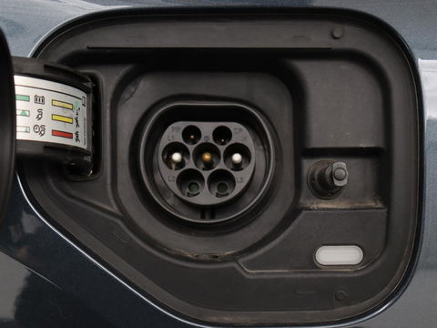 CUPRA Leon 1.4 e-Hybrid | Stoel & stuurverwarming | Adaptive cruise | Camera | Navigatie | Keyless | Full LED | Sportstoelen | PHEV
