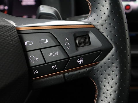 CUPRA Leon 1.4 e-Hybrid | Stoel & stuurverwarming | Adaptive cruise | Camera | Navigatie | Keyless | Full LED | Sportstoelen | PHEV