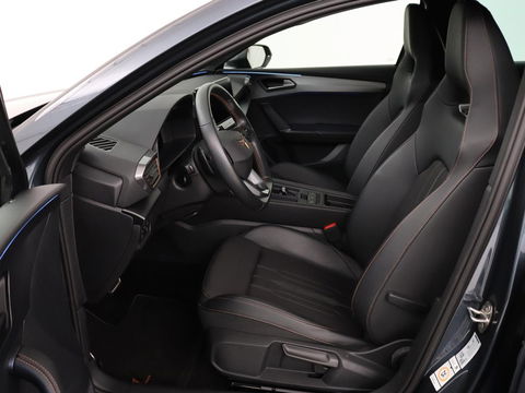 CUPRA Leon 1.4 e-Hybrid | Stoel & stuurverwarming | Adaptive cruise | Camera | Navigatie | Keyless | Full LED | Sportstoelen | PHEV
