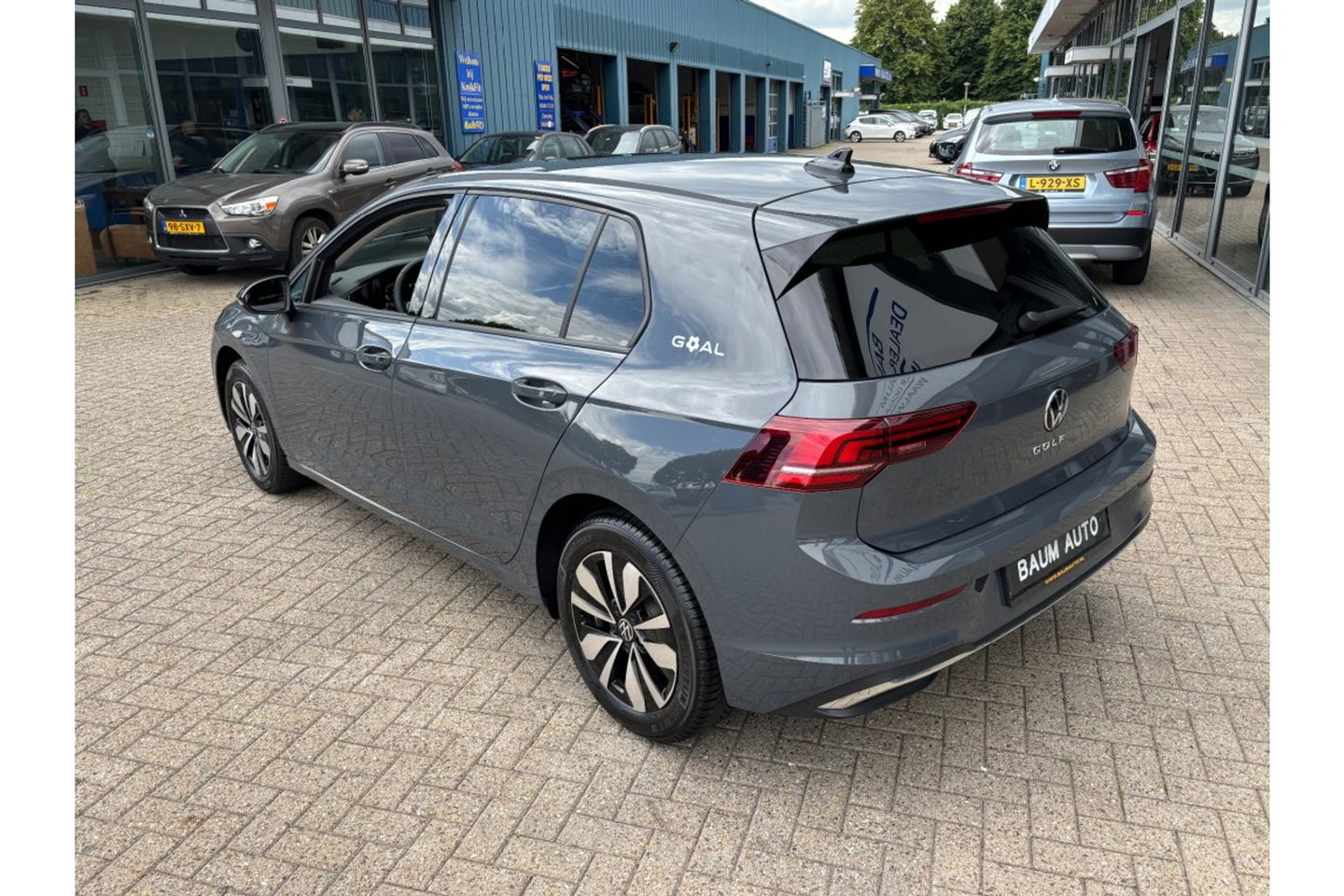 Volkswagen Golf 1.5 TSI GOAL EDITION NAVI LMV CLIMA PDC WINTERPACK