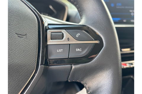 Peugeot 2008 1.2 PT ACTIVE PACK AIRCO CRUISE CARPLAY PDC.