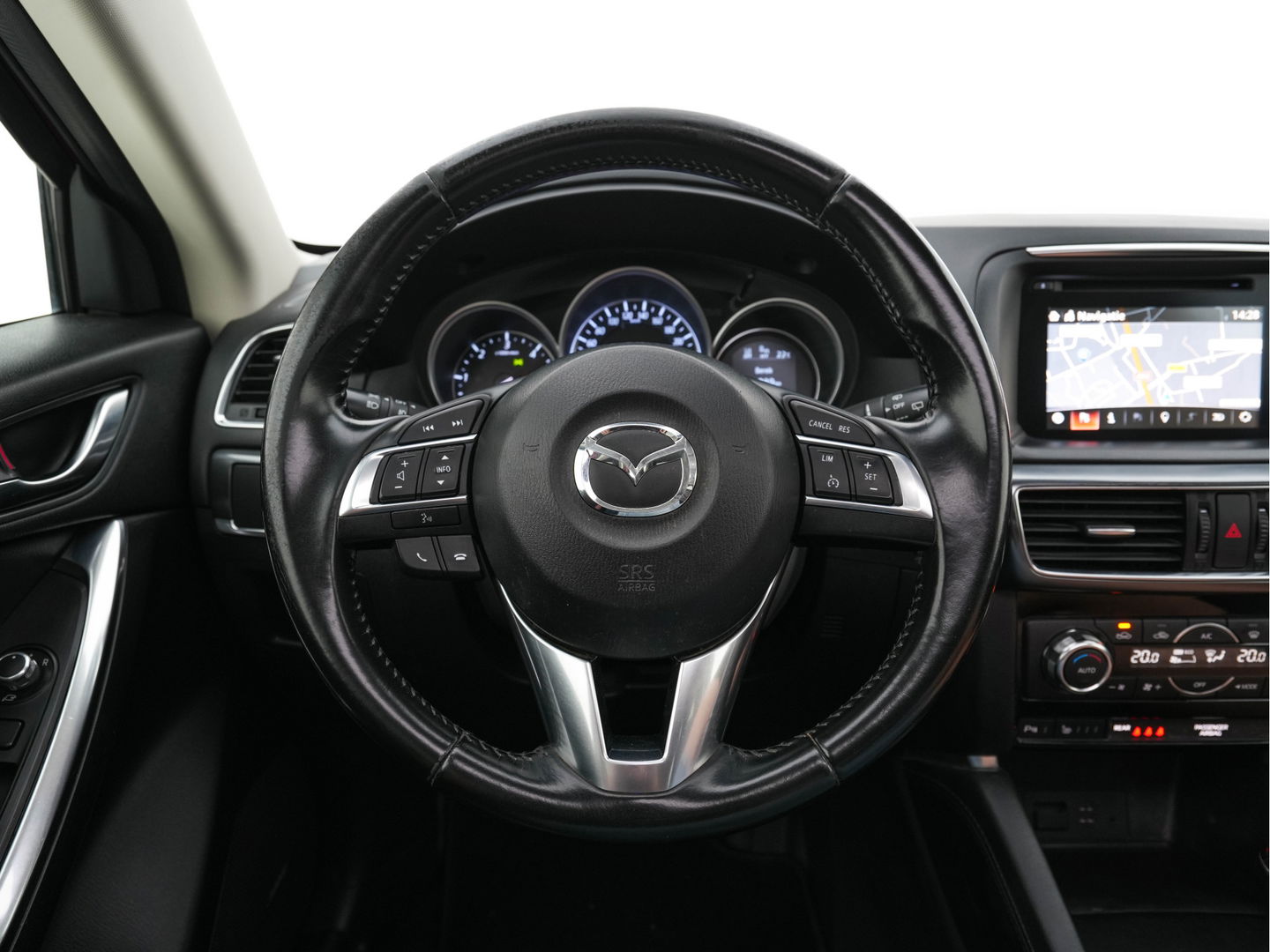 Mazda CX-5 2.2d SkyActiv-D 175 GT-M 4-WD Aut. *PANO | FULL-LED | LUXURY-LEATHER | NAVI-FULLMAP | BOSE-AUDIO | KEYLESS | CAMERA | HEATED-SPORTSEATS | MEMORY-PACK |  ECC | LANE-ASSIST | PDC | CRUISE | TOWBAR | 19"ALU**