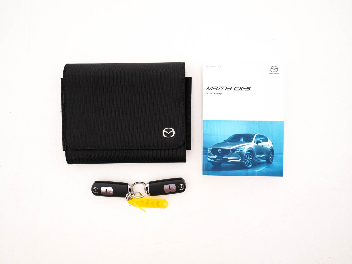 Mazda CX-5 2.2d SkyActiv-D 175 GT-M 4-WD Aut. *PANO | FULL-LED | LUXURY-LEATHER | NAVI-FULLMAP | BOSE-AUDIO | KEYLESS | CAMERA | HEATED-SPORTSEATS | MEMORY-PACK |  ECC | LANE-ASSIST | PDC | CRUISE | TOWBAR | 19"ALU**