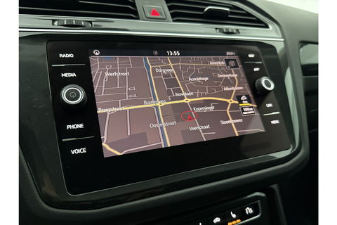 Volkswagen Tiguan 1.4 TSI ACT Comfortline 150PK LED Trekhaak Carplay DSG Clima Cruise Navi PDC 17"LMV