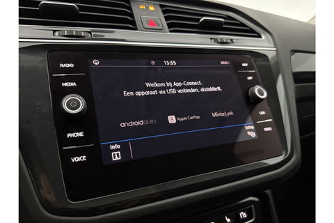 Volkswagen Tiguan 1.4 TSI ACT Comfortline 150PK LED Trekhaak Carplay DSG Clima Cruise Navi PDC 17"LMV