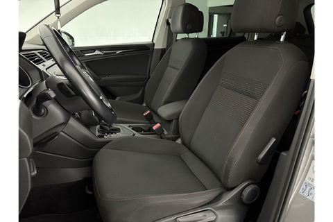 Volkswagen Tiguan 1.4 TSI ACT Comfortline 150PK LED Trekhaak Carplay DSG Clima Cruise Navi PDC 17"LMV