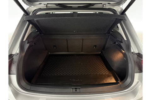 Volkswagen Tiguan 1.4 TSI ACT Comfortline 150PK LED Trekhaak Carplay DSG Clima Cruise Navi PDC 17"LMV