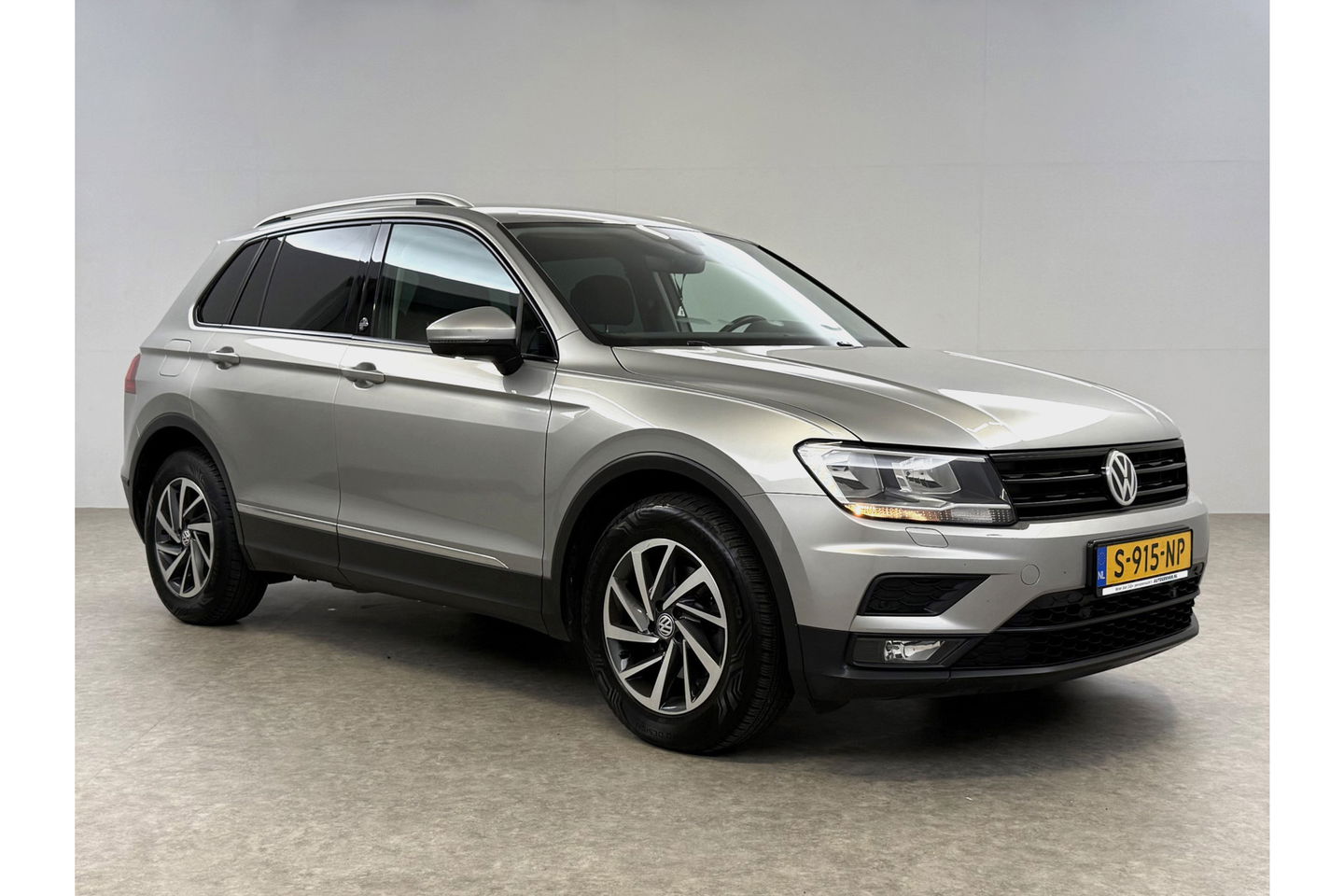 Volkswagen Tiguan 1.4 TSI ACT Comfortline 150PK LED Trekhaak Carplay DSG Clima Cruise Navi PDC 17"LMV