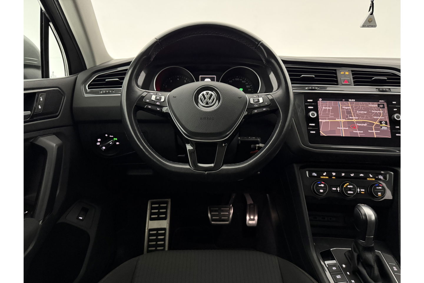Volkswagen Tiguan 1.4 TSI ACT Comfortline 150PK LED Trekhaak Carplay DSG Clima Cruise Navi PDC 17"LMV