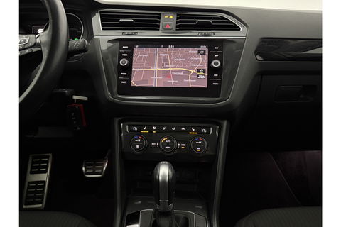 Volkswagen Tiguan 1.4 TSI ACT Comfortline 150PK LED Trekhaak Carplay DSG Clima Cruise Navi PDC 17"LMV