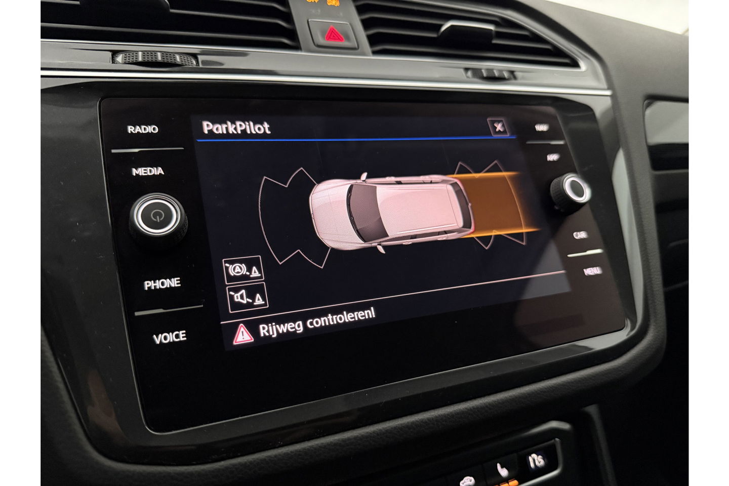Volkswagen Tiguan 1.4 TSI ACT Comfortline 150PK LED Trekhaak Carplay DSG Clima Cruise Navi PDC 17"LMV