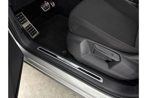 Volkswagen Tiguan 1.4 TSI ACT Comfortline 150PK LED Trekhaak Carplay DSG Clima Cruise Navi PDC 17"LMV
