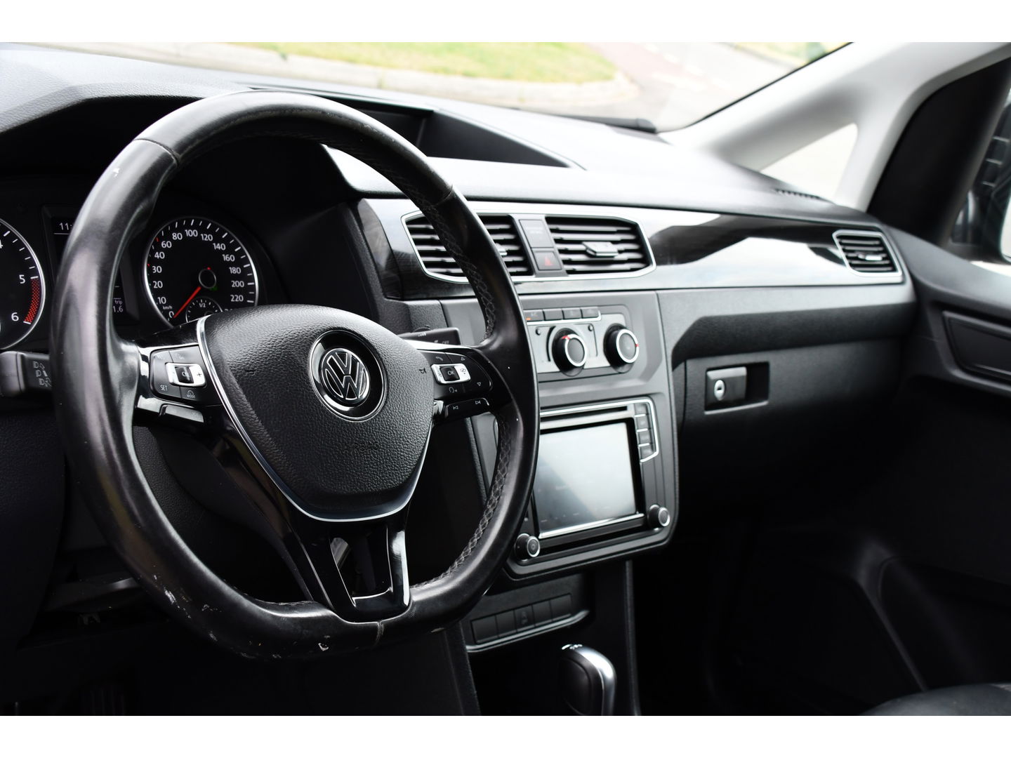 Volkswagen Caddy 2.0 TDI L1H1 Highline Cruise, Carplay, Stoelverwarming, LED, Standkachel, Leder, 102PK, Automaat, Multimedia, Uniek!