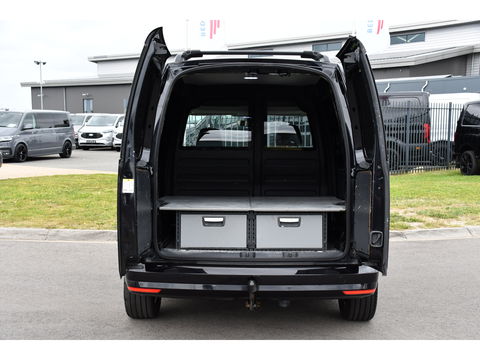 Volkswagen Caddy 2.0 TDI L1H1 Highline Cruise, Carplay, Stoelverwarming, LED, Standkachel, Leder, 102PK, Automaat, Multimedia, Uniek!