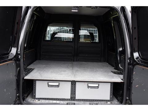 Volkswagen Caddy 2.0 TDI L1H1 Highline Cruise, Carplay, Stoelverwarming, LED, Standkachel, Leder, 102PK, Automaat, Multimedia, Uniek!