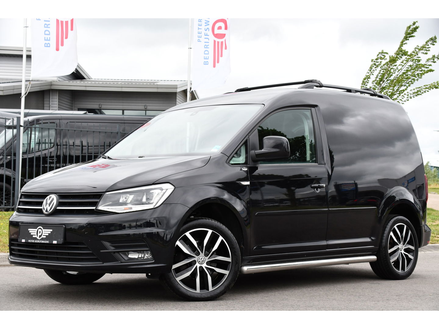 Volkswagen Caddy 2.0 TDI L1H1 Highline Cruise, Carplay, Stoelverwarming, LED, Standkachel, Leder, 102PK, Automaat, Multimedia, Uniek!