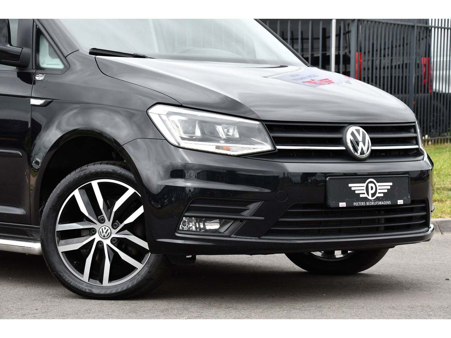Volkswagen Caddy 2.0 TDI L1H1 Highline Cruise, Carplay, Stoelverwarming, LED, Standkachel, Leder, 102PK, Automaat, Multimedia, Uniek!
