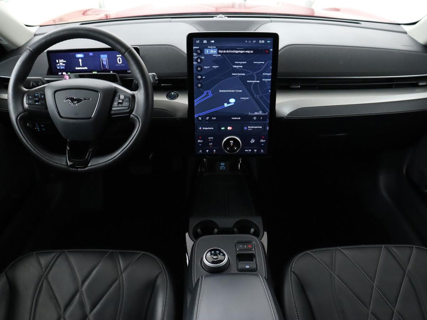 Ford Mustang Mach-E RWD 75 kWh | Leder | Stoelverwarming | Adaptive cruise | 360 camera | Adaptive cruise | B&O Sound | Stuurverwarming