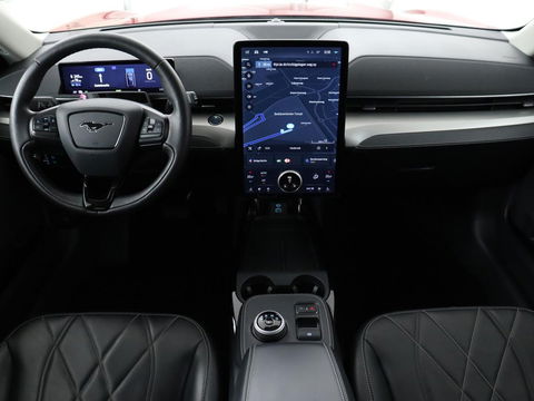 Ford Mustang Mach-E RWD 75 kWh | Leder | Stoelverwarming | Adaptive cruise | 360 camera | Adaptive cruise | B&O Sound | Stuurverwarming