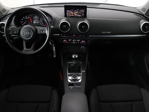 Audi A3 1.4 TFSI Sport | 1e eigenaar | Sportstoelen | Trekhaak | Full LED | Navigatie | Climate control | Parkeerhulp | Cruise control | Bluetooth