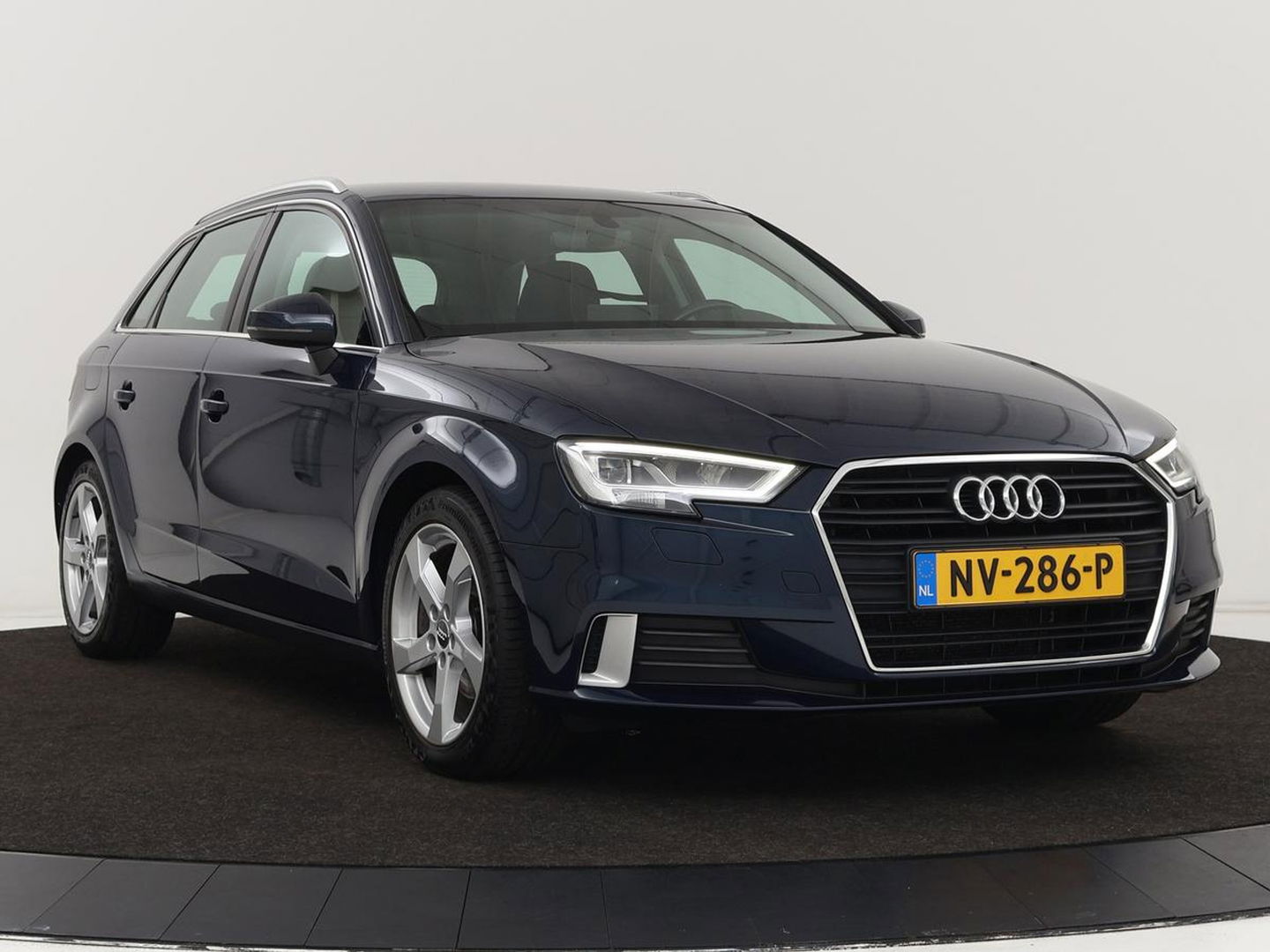 Audi A3 1.4 TFSI Sport | 1e eigenaar | Sportstoelen | Trekhaak | Full LED | Navigatie | Climate control | Parkeerhulp | Cruise control | Bluetooth