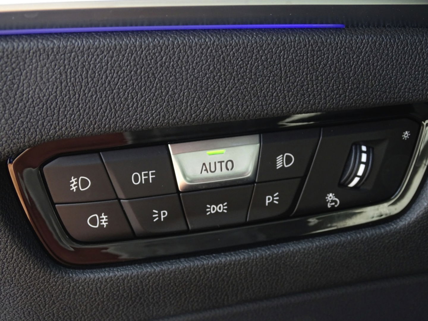 BMW 3-serie 330e 292PK / M-Sport / M340 Edit. / Laser / Head-up / 2020 /