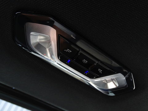 BMW 3-serie 330e 292PK / M-Sport / M340 Edit. / Laser / Head-up / 2020 /