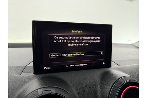 Audi Q2 30 TFSI Sport LED Trekhaak Carplay Clima Cruise Navi PDC 17''LMV