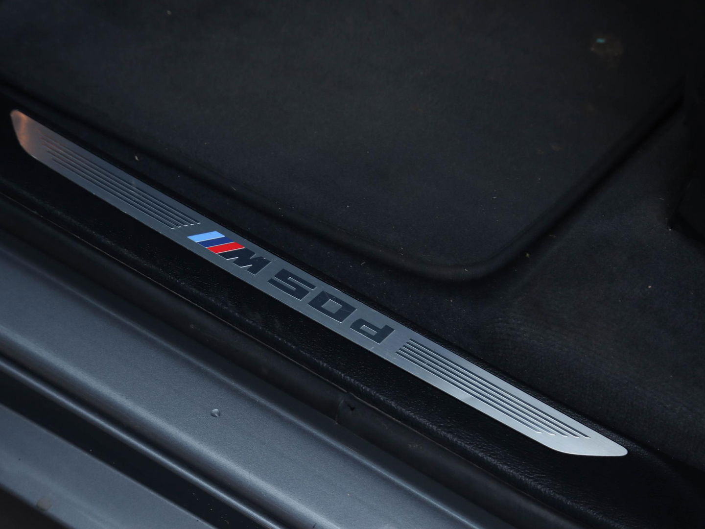 BMW X5 M50d 381PK | Trekhaak | Panodak | Harman Kardon | Zeer goed onderhouden!