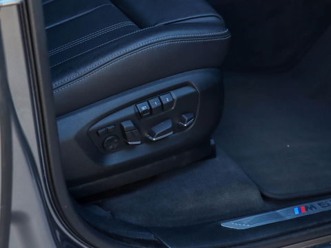 BMW X5 M50d 381PK | Trekhaak | Panodak | Harman Kardon | Zeer goed onderhouden!