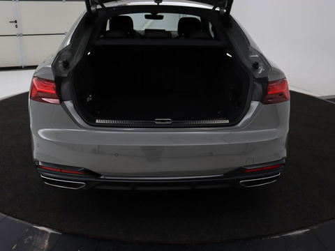 Audi A5 35 TFSI S edition Competition | Matrix LED | Sportstoelen | Carplay | Half leder | Navigatie | Virtual Cockpit | Climate control