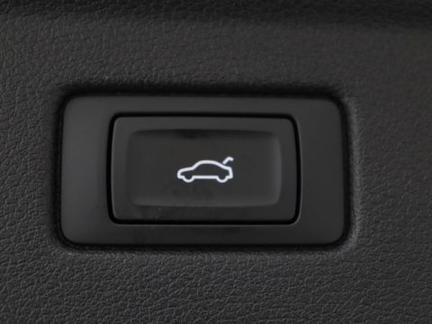 Audi A5 35 TFSI S edition Competition | Matrix LED | Sportstoelen | Carplay | Half leder | Navigatie | Virtual Cockpit | Climate control