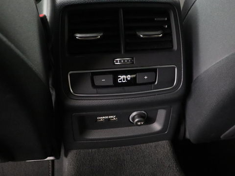 Audi A5 35 TFSI S edition Competition | Matrix LED | Sportstoelen | Carplay | Half leder | Navigatie | Virtual Cockpit | Climate control