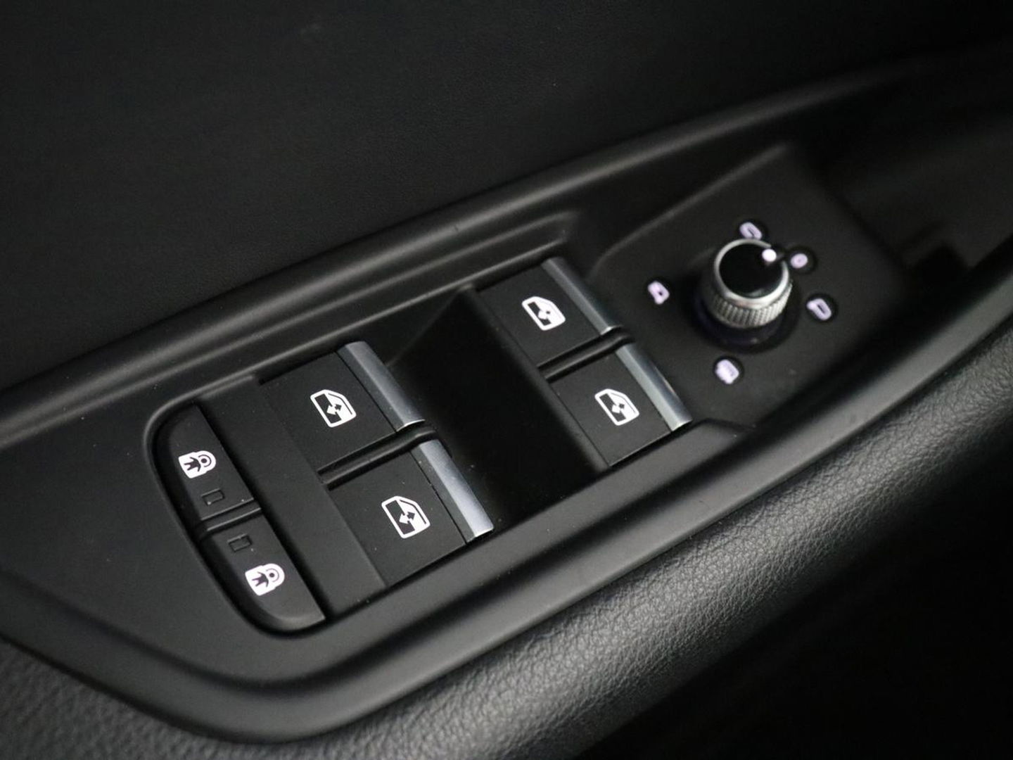 Audi A5 35 TFSI S edition Competition | Matrix LED | Sportstoelen | Carplay | Half leder | Navigatie | Virtual Cockpit | Climate control