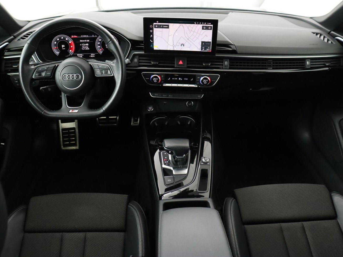 Audi A5 35 TFSI S edition Competition | Matrix LED | Sportstoelen | Carplay | Half leder | Navigatie | Virtual Cockpit | Climate control
