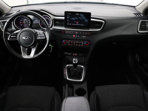 Kia Ceed 1.0 T-GDi DynamicLine | Camera | Carplay | Navigatie | Climate control | Cruise control | Parkeerhulp | Bluetooth | DAB