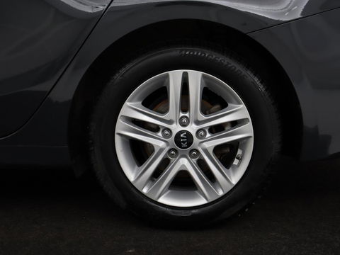 Kia Ceed 1.0 T-GDi DynamicLine | Camera | Carplay | Navigatie | Climate control | Cruise control | Parkeerhulp | Bluetooth | DAB